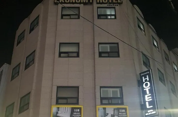 Ekonomy Nampo Motel
